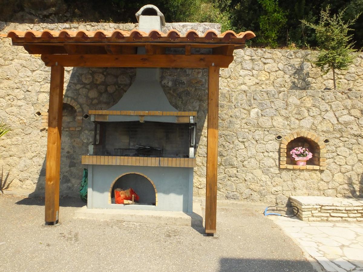 Corfu Villa Kokkini With Swimming Pool Kokkinion Exterior photo